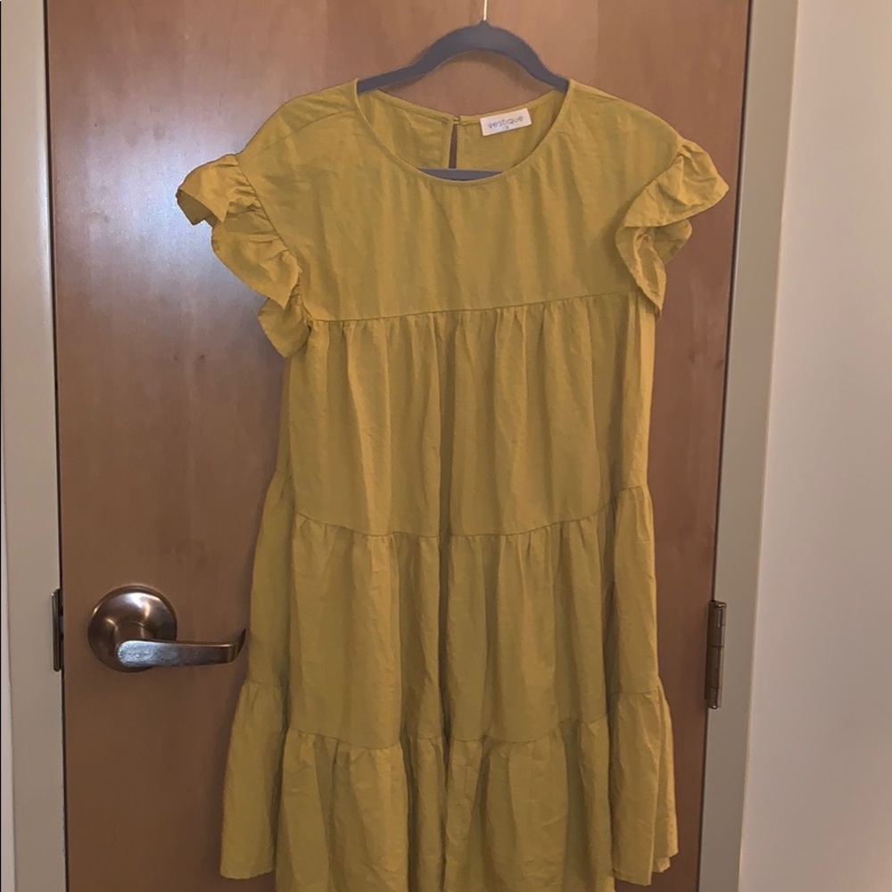 Yellow dress